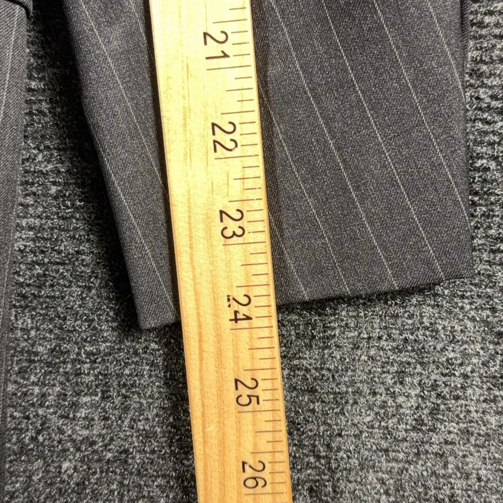 Brooks Brothers please note